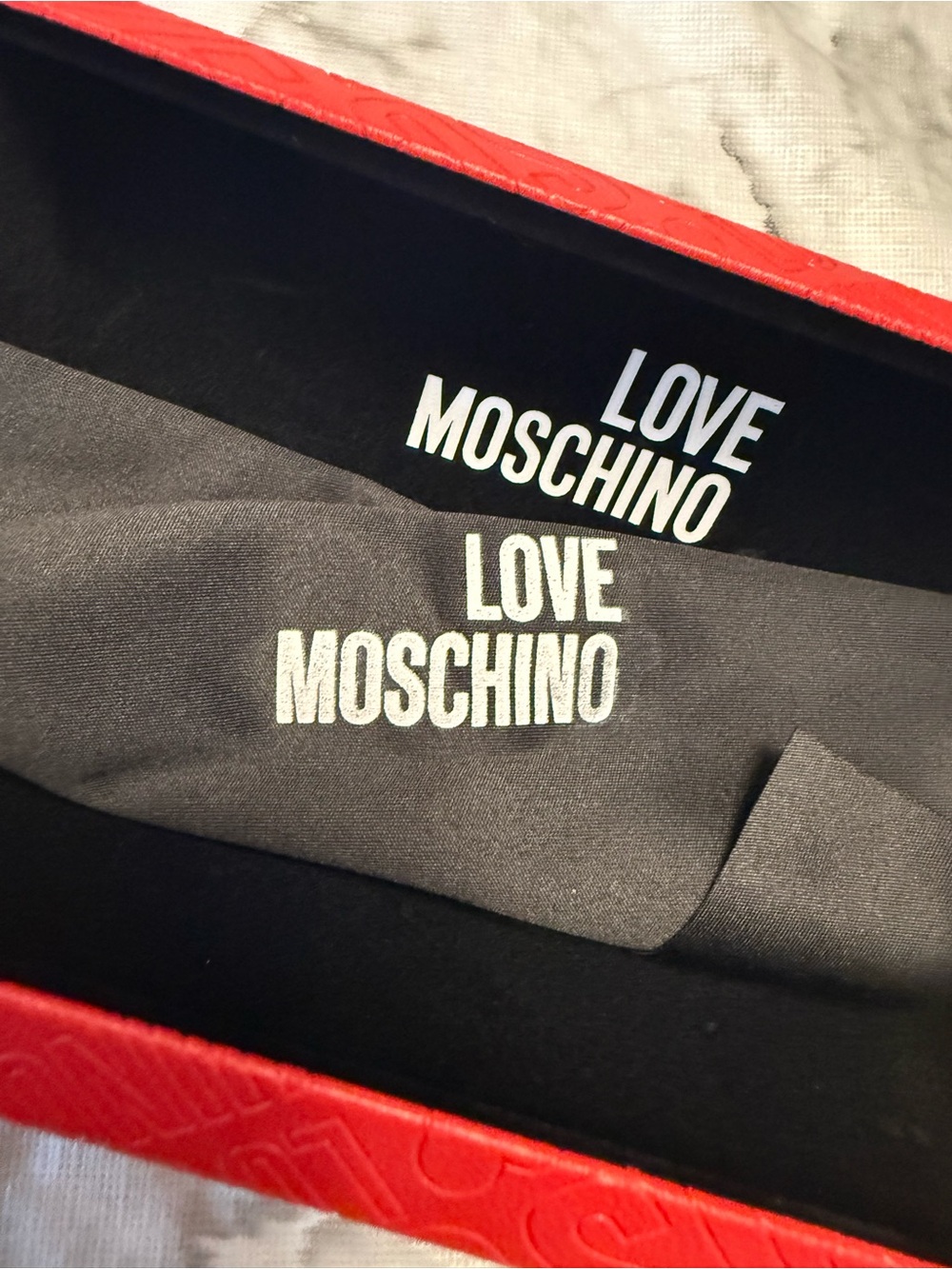 Moschino Tortoiseshell Sunglasses with Gold Logo - Picture 5 of 12